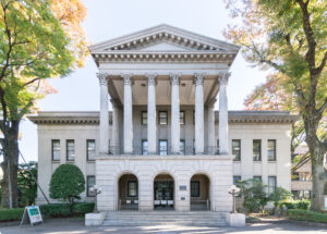 青山学院大学のキャンパス(出典: Wikipedia)