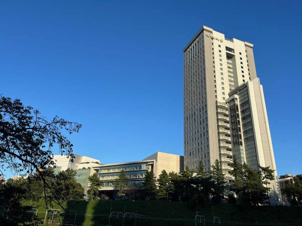 法政大学のキャンパス(出典: Wikipedia)
