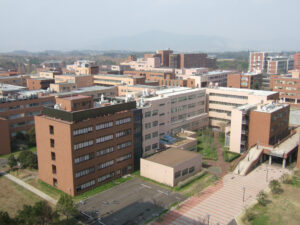 筑波大学のキャンパス(出典: Wikipedia)